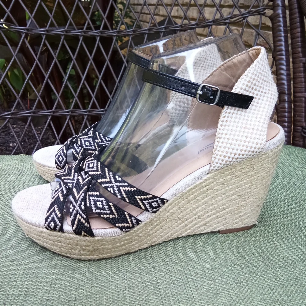 Lucky  Brand Mahima Espadrille Wedge Sandal.